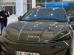 فولکس، آی دی یونیکس