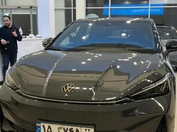 فولکس، آی دی یونیکس