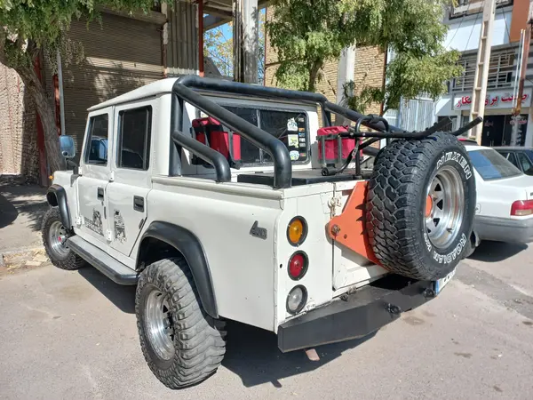 پاژن، چهار در