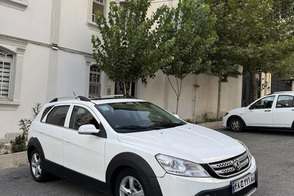 دانگ فنگ،  H30 کراس