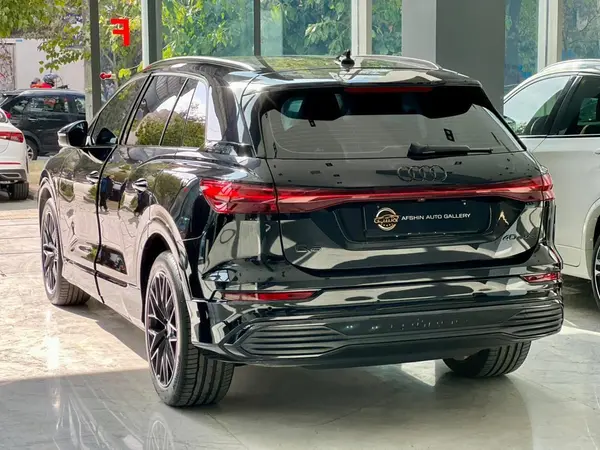 آئودی، Q5 e-tron