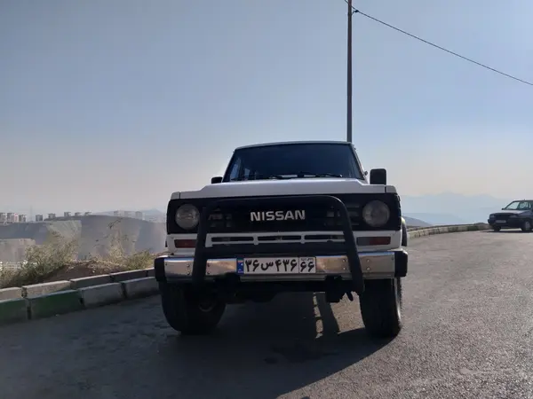 نیسان، پاترول چهار در