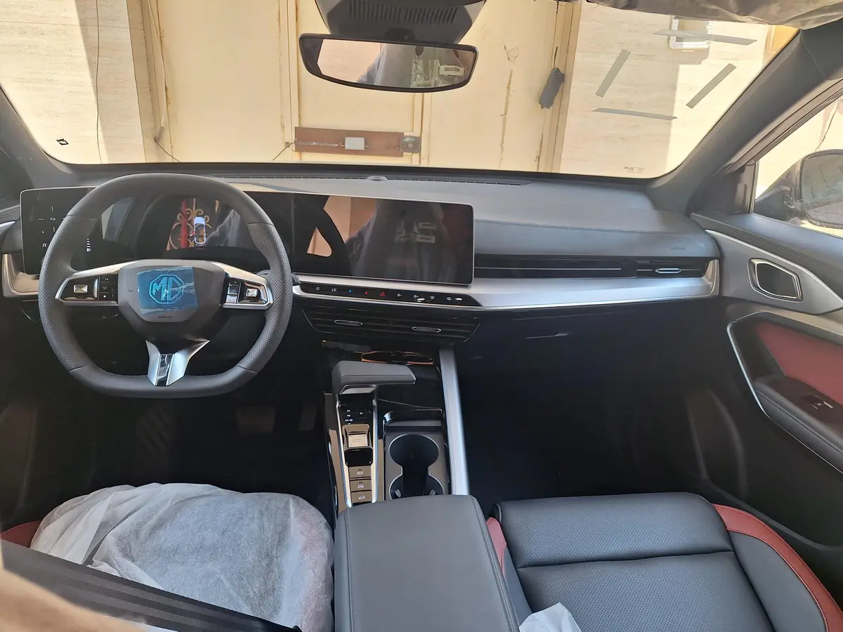 ام جی،  RX5