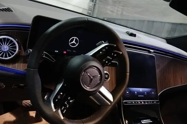 بنز  EQE SUV