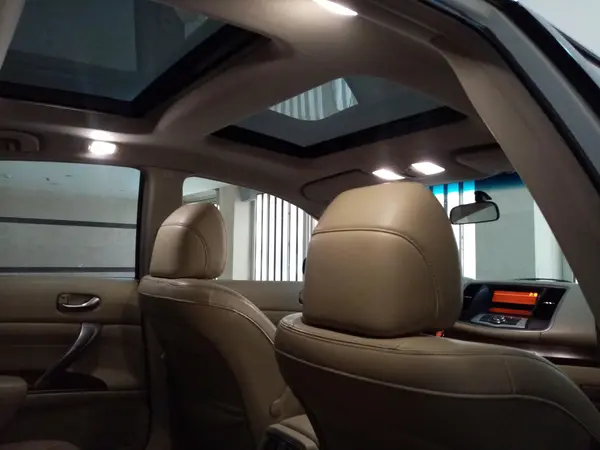 نیسان، تی ینا (مونتاژ)