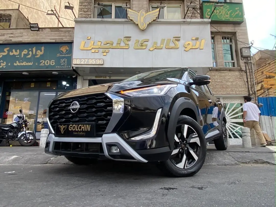 نیسان،  مگنایت