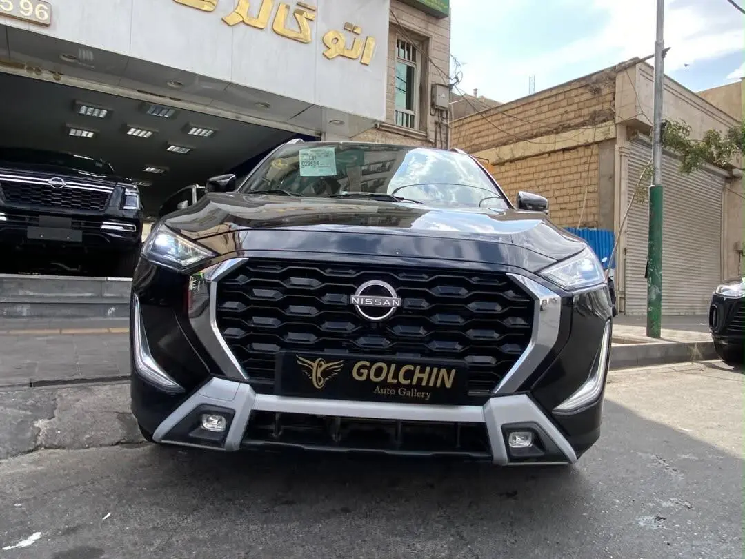 نیسان،  مگنایت