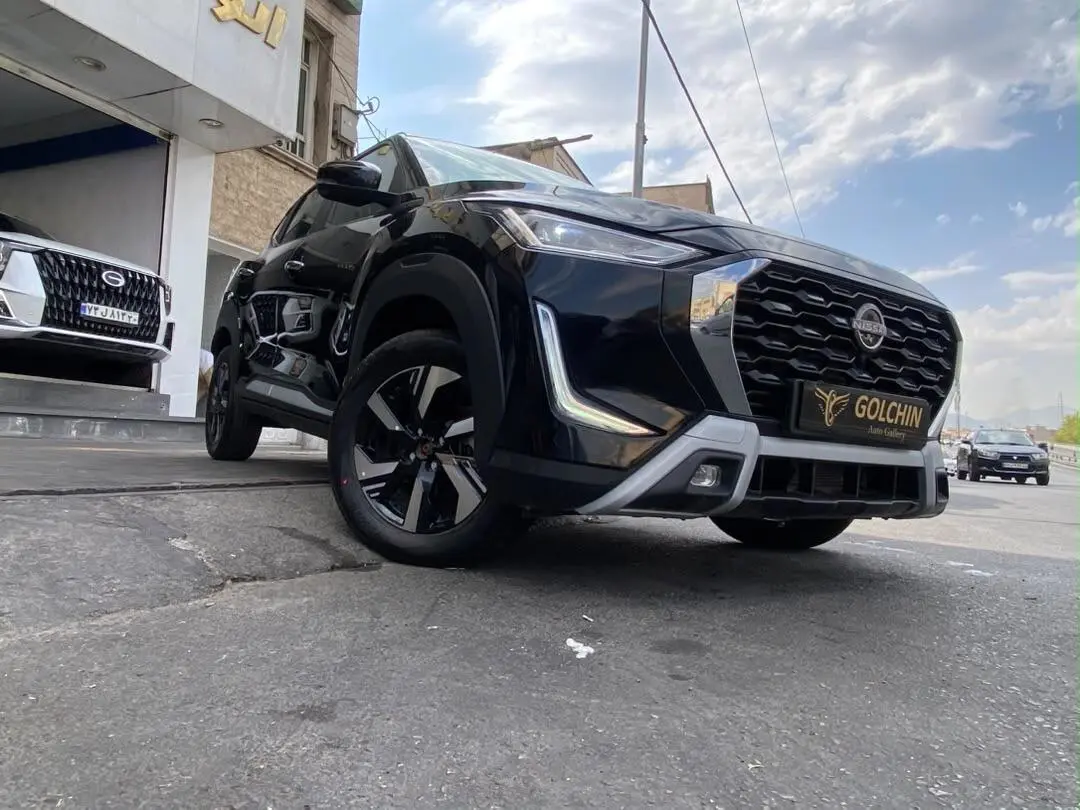 نیسان،  مگنایت
