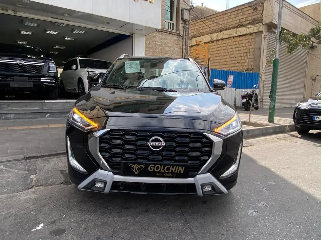 نیسان،  مگنایت