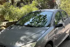 پژو، 206