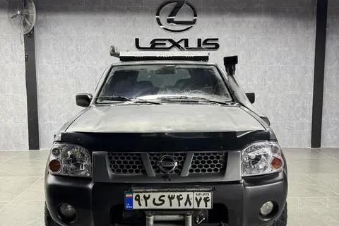 نیسان، رونیز