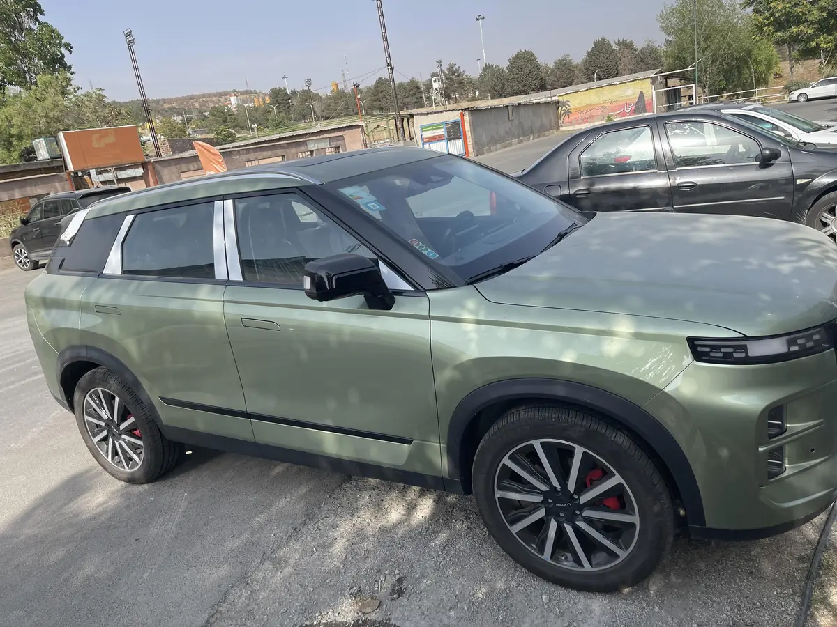 لوکانو،  L7