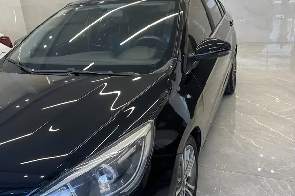 چری، آریزو 5T