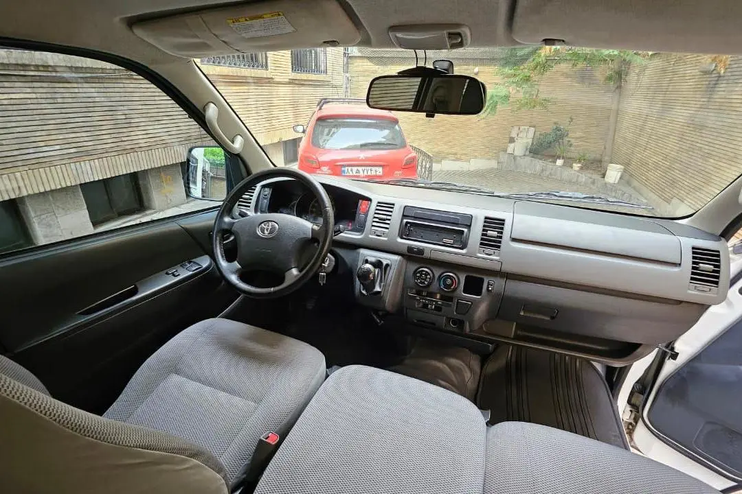 تویوتا  هایس