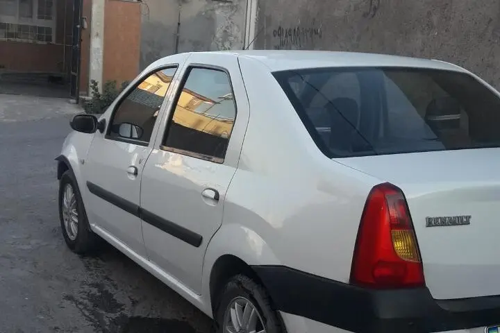 رنو،  تندر 90