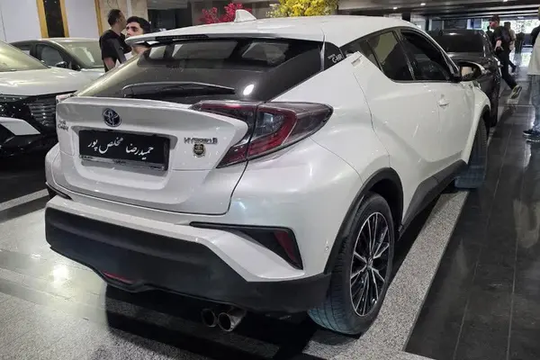 تویوتا  C-HR