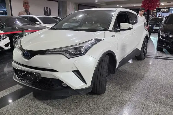 تویوتا  C-HR