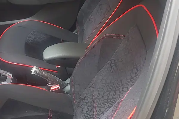 تارا، اتوماتیک V4