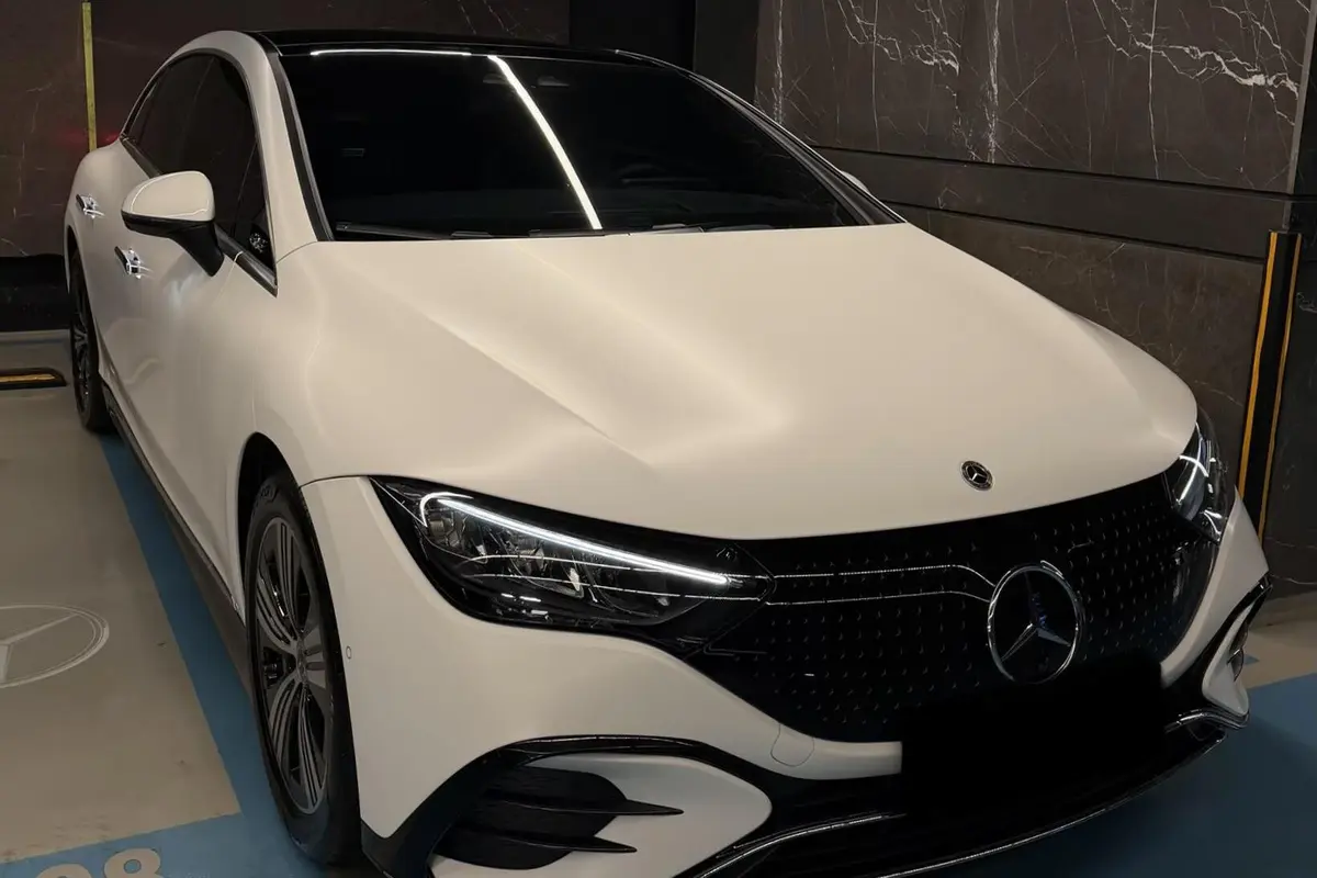 بنز،  EQE Sedan