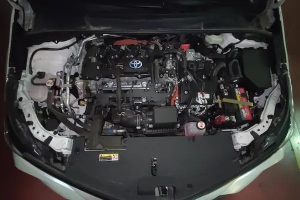 تویوتا، کرولا هیبرید