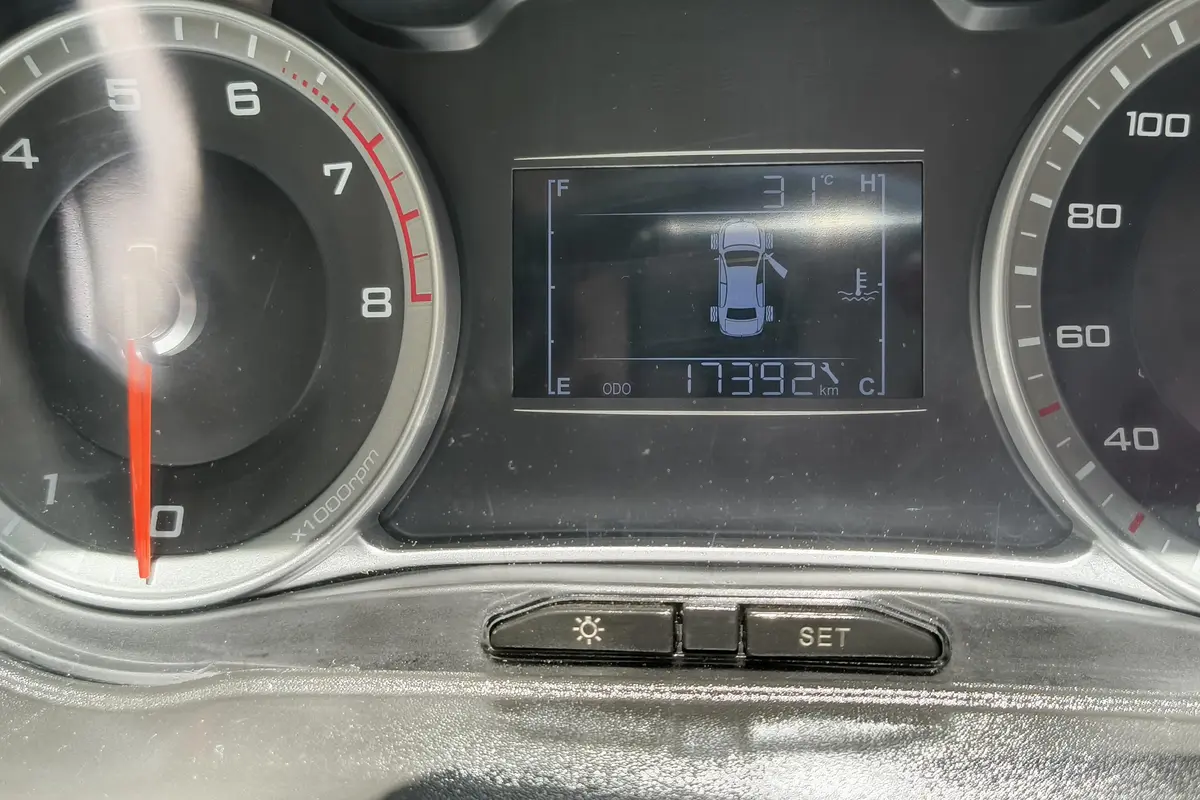کوییک،  دنده ای S