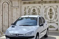 پژو، 206