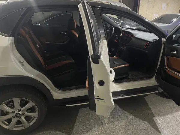 ام وی ام، X22