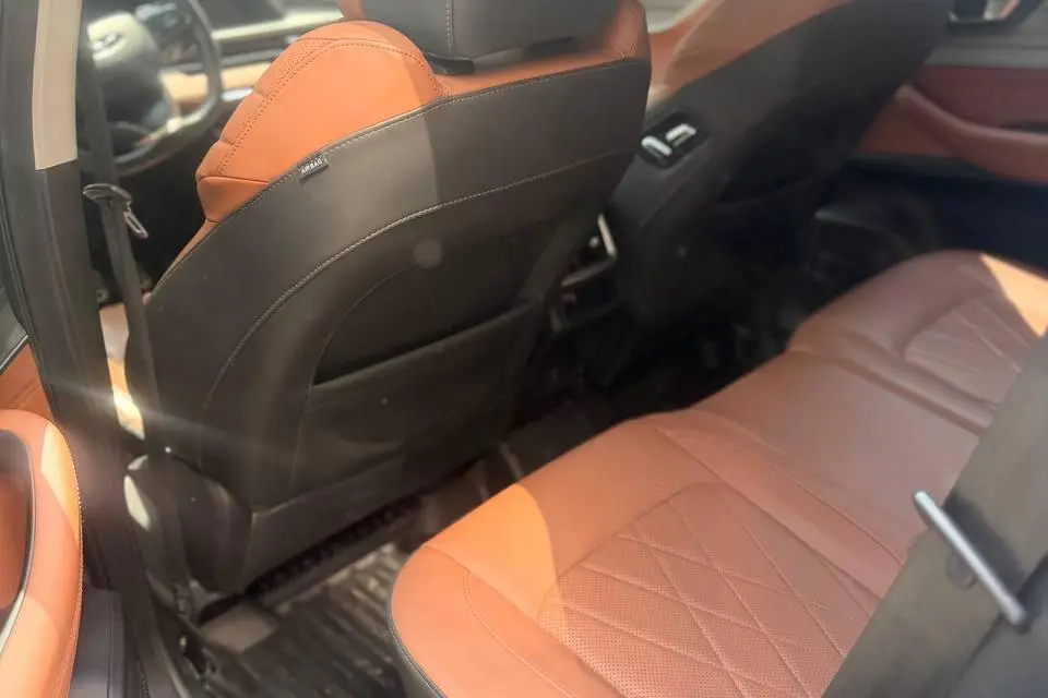 فونیکس،  تیگو 8 پرو مکس (F8)