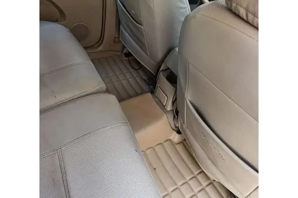 ام وی ام  X33