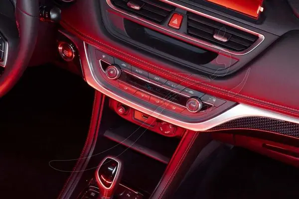 پیش فروش کی ام سی، SR3