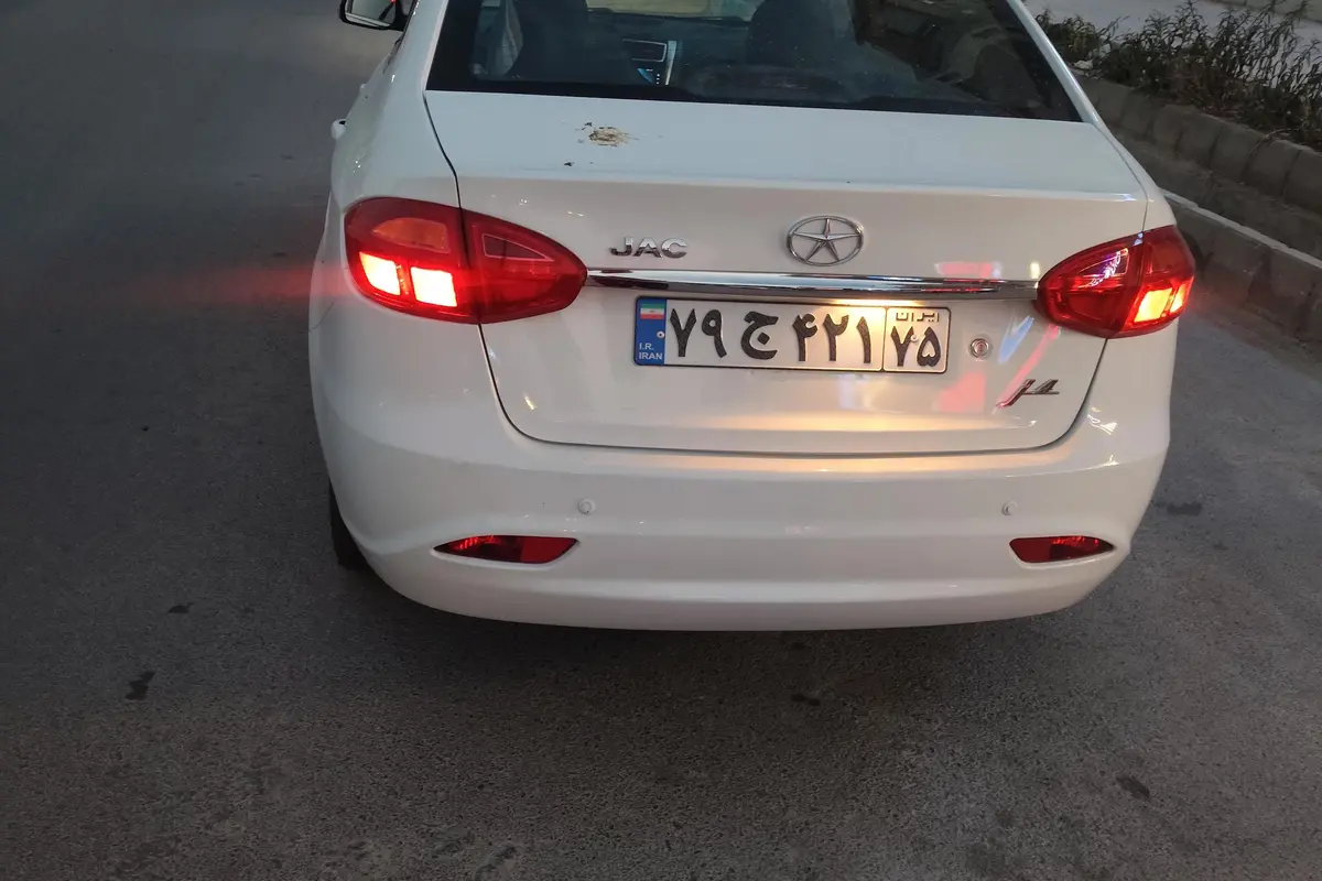 جک،  جی 4