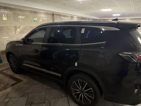 فونیکس، تیگو 8 پرو مکس (F8)