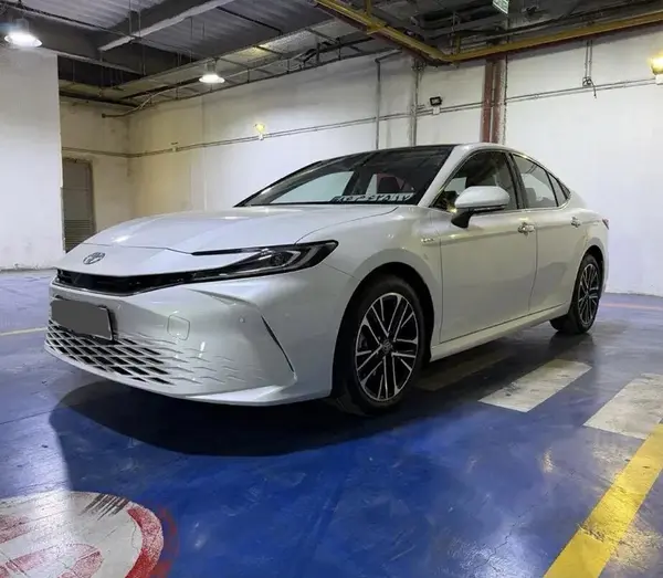 تویوتا، کمری هیبرید