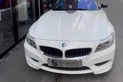 ب ام و، Z4
