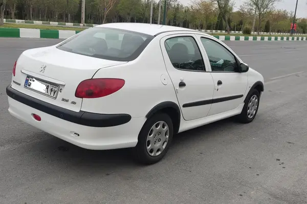 پژو  206 SD