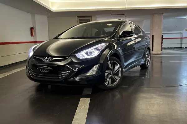 هیوندای  النترا