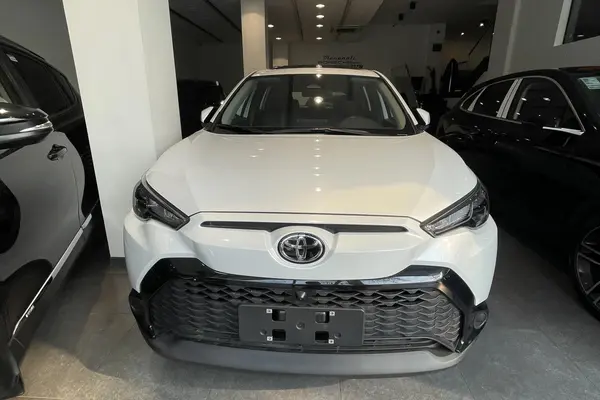 تویوتا، فرانت لندر هیبرید