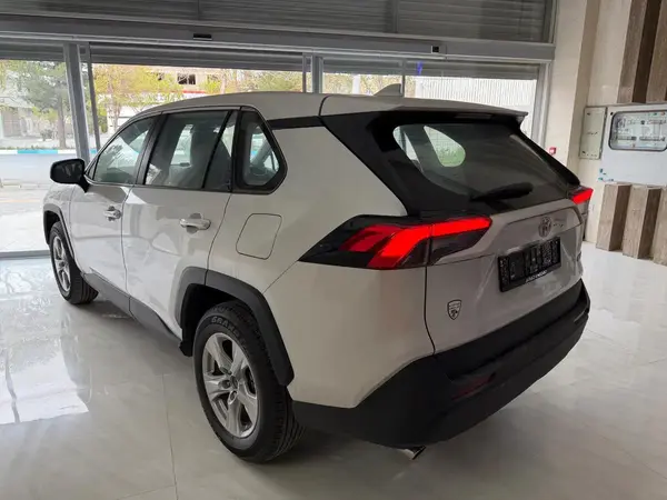 تویوتا، راوفور