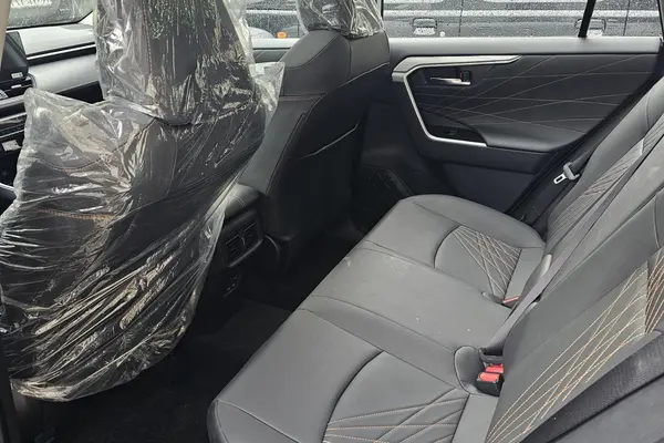 تویوتا، راوفور هیبرید