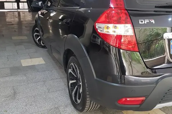 دانگ فنگ  H30 کراس