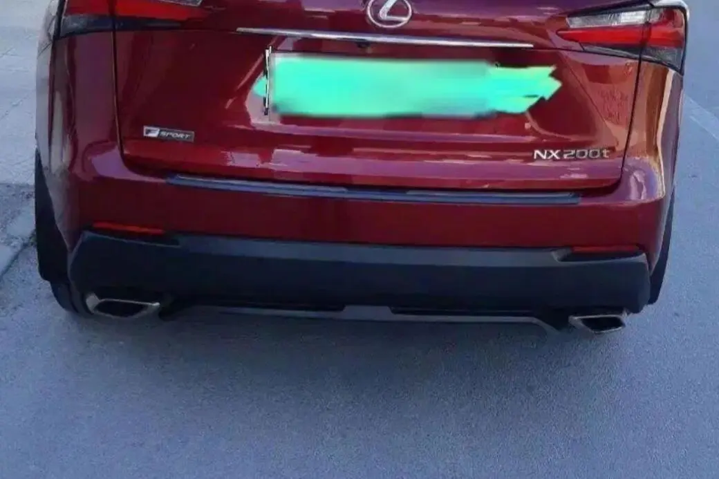 لکسوس،  NX