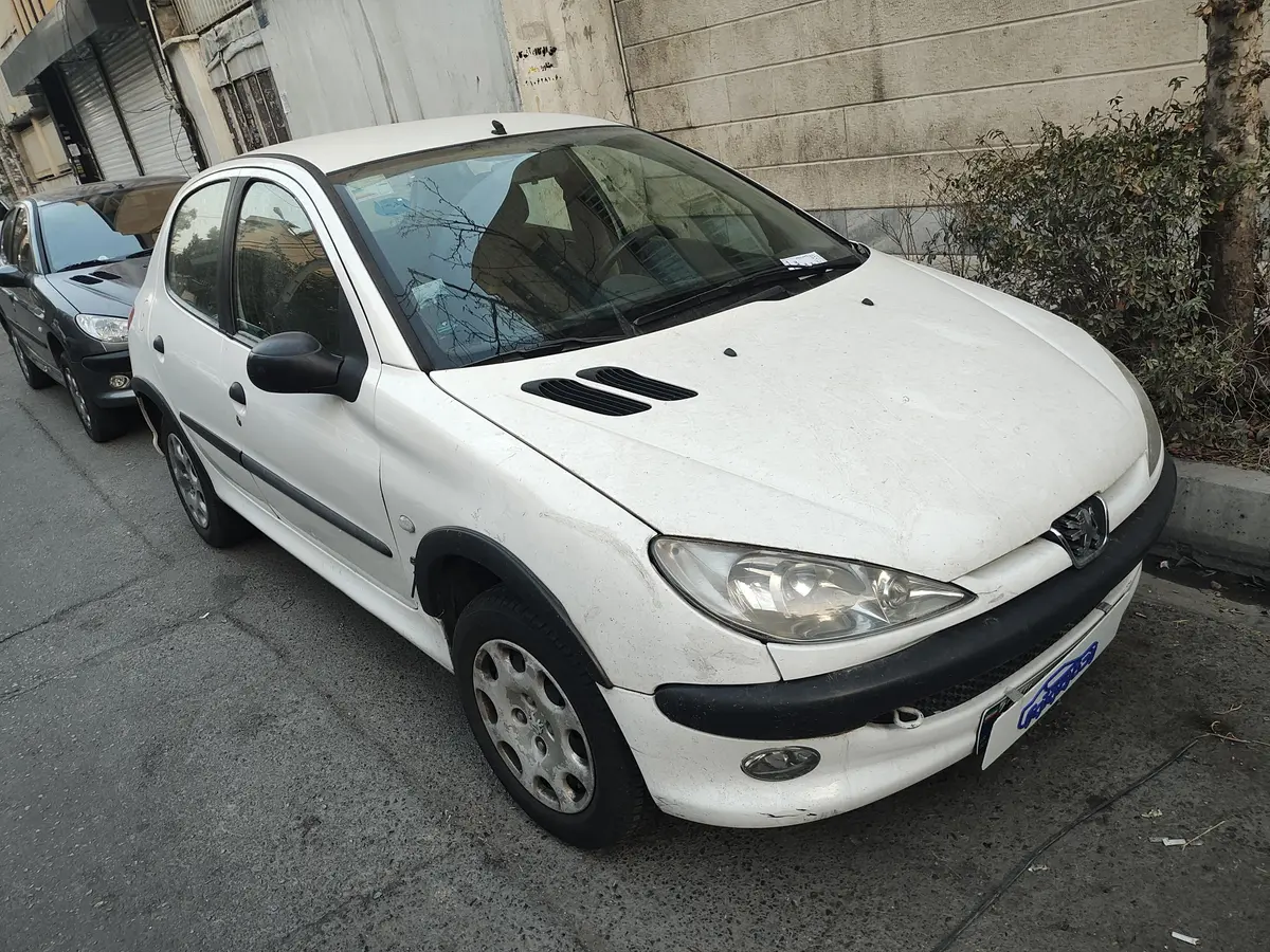 پژو،  206