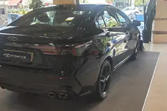 فونیکس، آریزو 6 جی تی (Z6 GT)