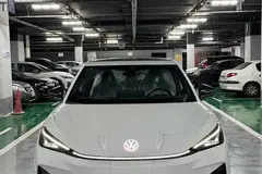 فولکس، آی دی یونیکس