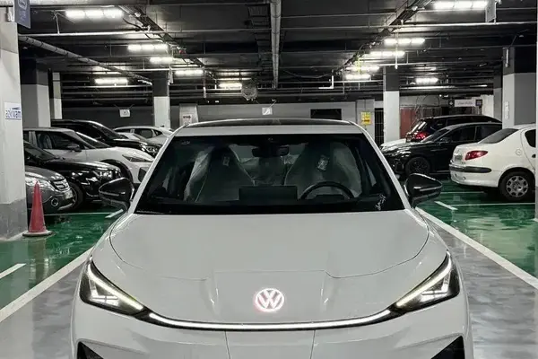 فولکس، آی دی یونیکس