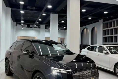 آئودی، Q5 e-tron