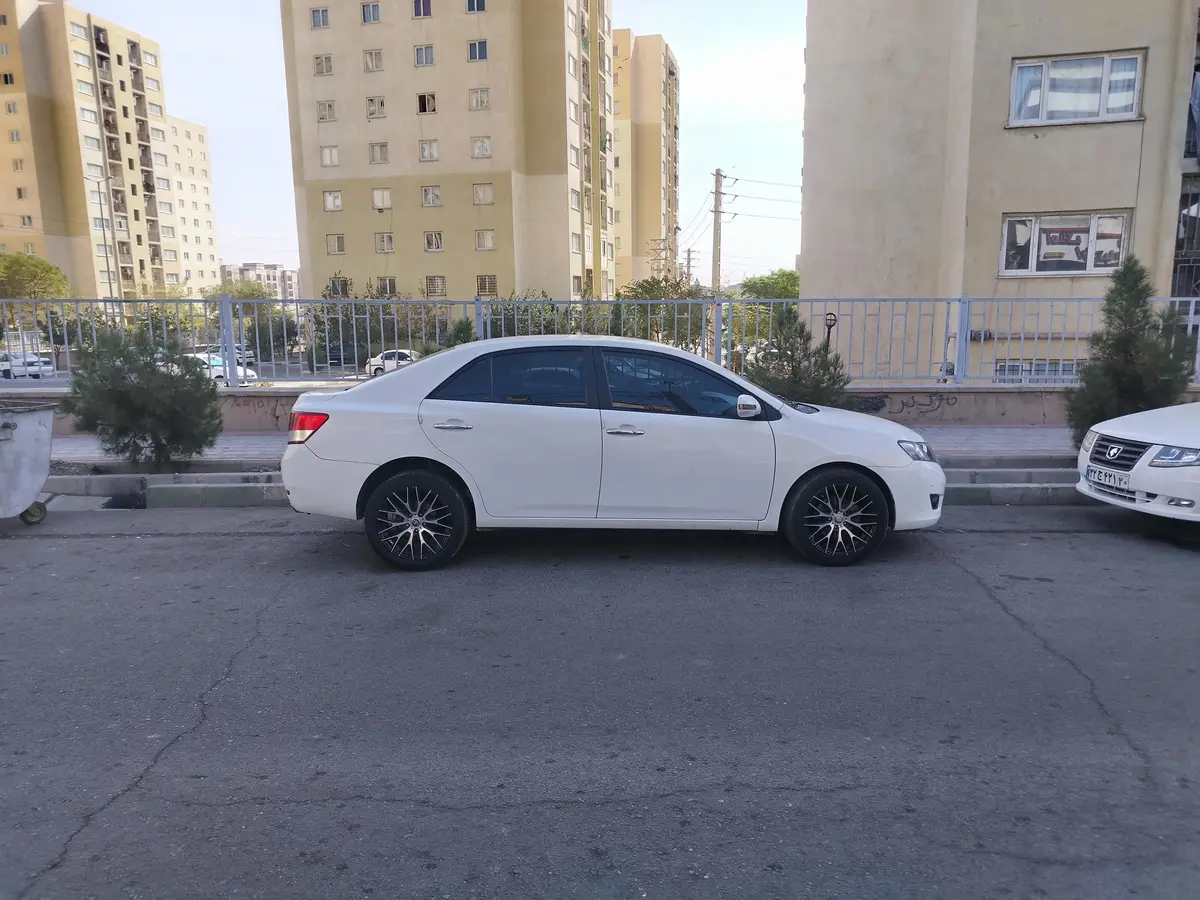 زوتی،  آریو