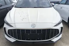 ام جی، 5