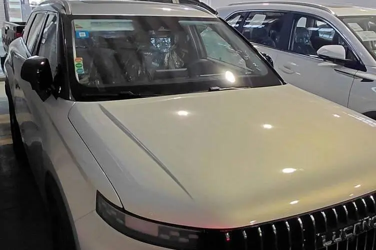 لوکانو،  L7