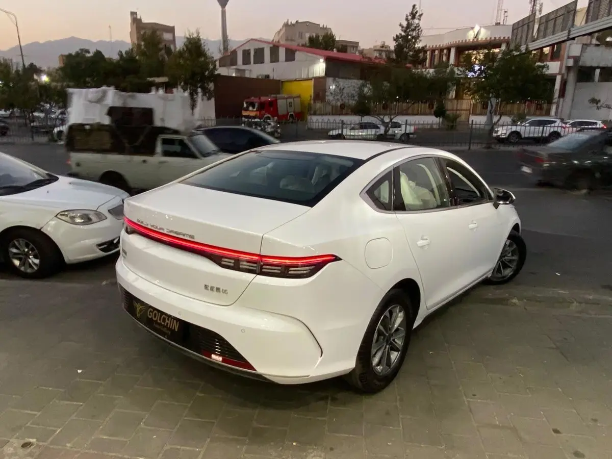 بی وای دی،  دیسترویر 05 DMi